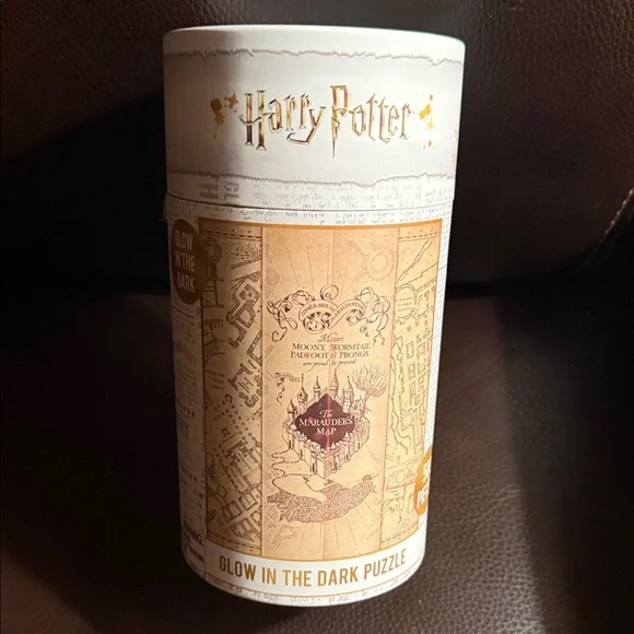 Harry Potter™ Glow In The Dark Jigsaw Puzzle 500 Piece - Marauder's Map - Picture 4 of 6